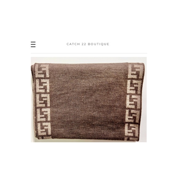 Fendi Zucca Wool Brown Two-Tone Reversible Scarf - Picture 4 of 8